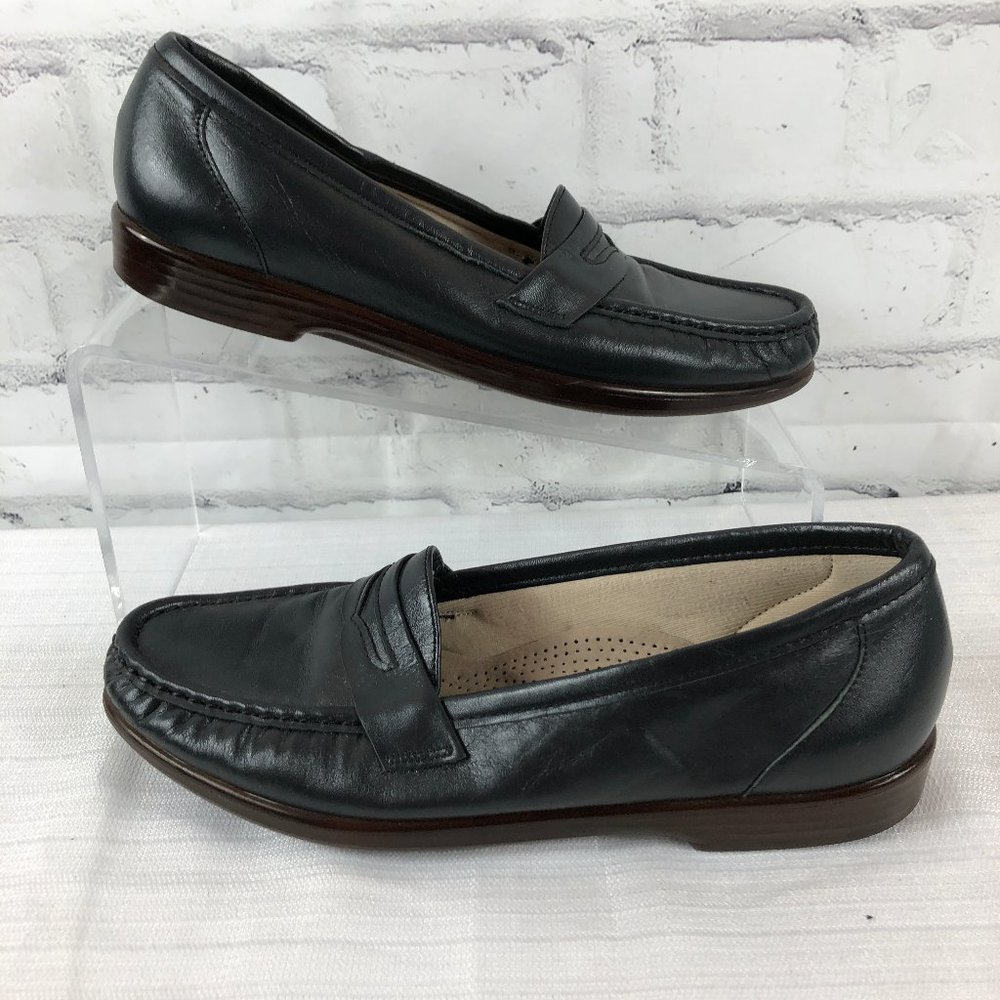 SAS Womens 8 S Blue Slip-on Penny Loafers